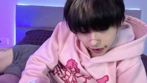 Alex Valley online show from April 5, 11:02 pm