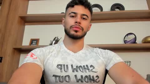 alex_wolf05 online show from March 28, 7:13 pm