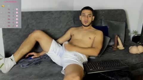 Alex Woll online show from September 9, 8:14 am