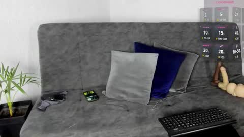 Alex Woll online show from September 24, 6:06 am