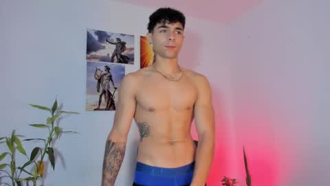 Snapshot of alex_zt7 chatting on April 29, 4:11 pm x online show from April 29, 4:11 pm