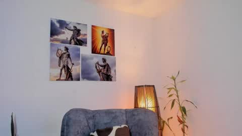 Snapshot of alex_zt7 chatting on May 12, 5:43 pm x online show from May 12, 5:43 pm