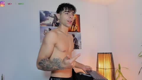 Snapshot of alex_zt7 chatting on May 29, 1:31 pm x online show from May 29, 1:31 pm