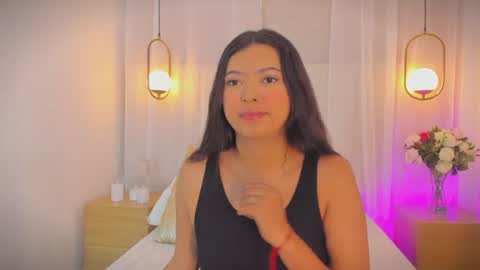 Snapshot of alexa_millers_ chatting on July 17, 12:23 pm Alexa Millers online show from July 17, 12:23 pm