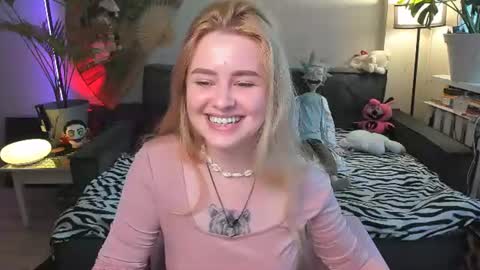 alexa_pirs online show from July 19, 2:10 pm