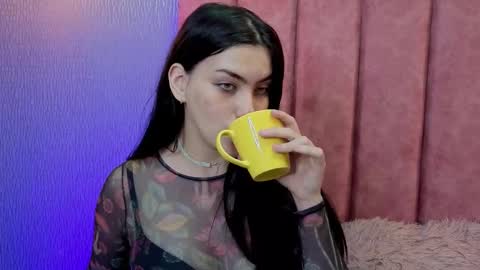 Alexa Thaylor online show from December 18, 3:07 pm