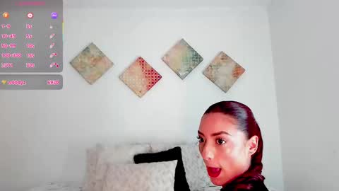 Alexandra Castillo online show from November 8, 6:24 am