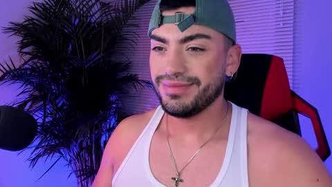 Alexander Diaz online show from September 14, 12:10 am