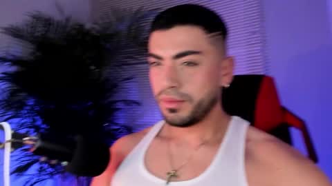 Alexander Diaz online show from October 6, 10:45 am