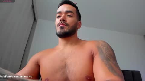 Snapshot of alexander_martines chatting on July 3, 5:41 pm Onlyfansalexmartinezwb Instagram alexwbmartinez Twitter martinezcb937 online show from July 3, 5:41 pm