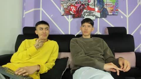 chicos hot online show from March 17, 1:14 pm