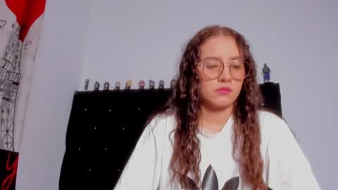 alexandra clauss online show from June 17, 11:05 pm