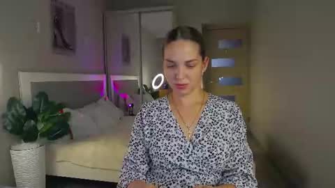 alexandracandy online show from July 8, 2:10 pm