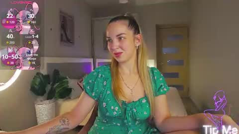alexandracandy online show from July 13, 1:25 pm