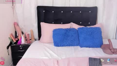 Alexandra novaa online show from May 13, 12:19 am