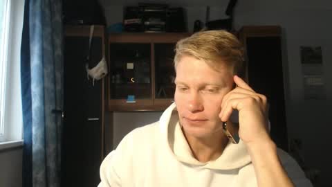 SportStranger online show from October 6, 7:06 am