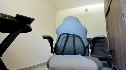 ALEX online show from December 8, 6:50 pm