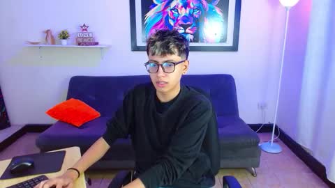 alex online show from March 27, 1:33 pm