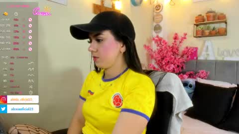 Snapshot of alexia_fit23 chatting on July 3, 7:37 am Alexia online show from July 3, 7:37 am