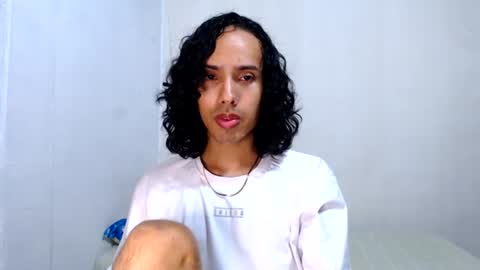 Alexis online show from June 24, 11:09 am