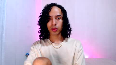 Alexis online show from June 25, 9:25 am