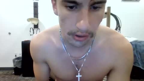 Snapshot of alexkuntz17 chatting on September 14, 5:50 am alexkuntz17 online show from September 14, 5:50 am