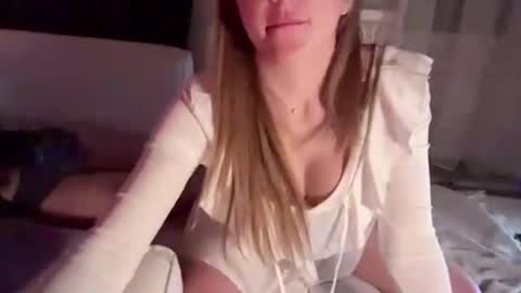 Snapshot of alexolga12345 chatting on February 8, 12:38 am alexolga12345 online show from February 8, 12:38 am