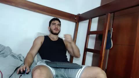 Snapshot of alexsb1998 chatting on February 22, 1:09 pm alexsb1998 online show from February 22, 1:09 pm