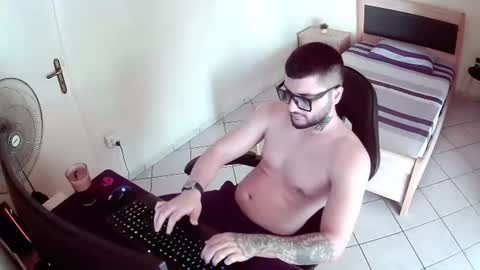 alexthepro00 online show from July 28, 11:28 am
