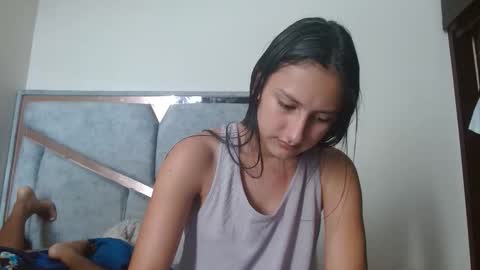 alex y luisa online show from February 2, 3:44 pm