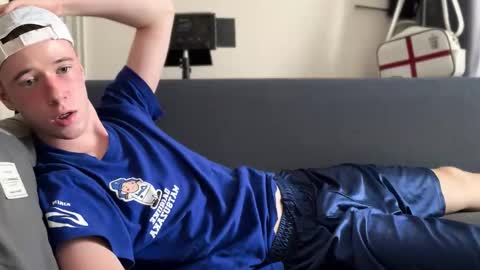 Alex online show from October 2, 5:25 am