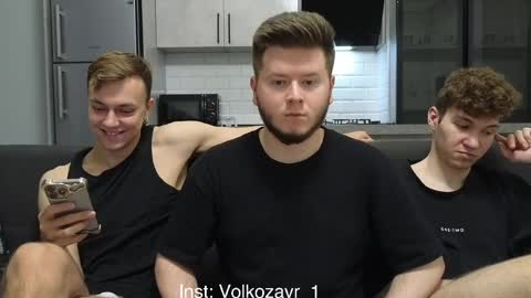 AlexDimaIgor online show from April 8, 8:20 pm