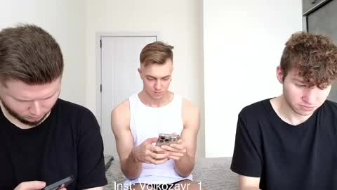 AlexDimaIgor online show from April 20, 8:17 am