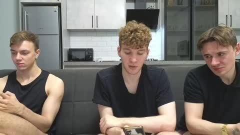 AlexDimaIgor online show from May 25, 9:10 pm