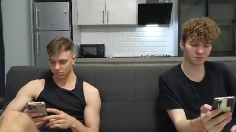 Snapshot of alexxx_d chatting on June 16, 8:55 pm AlexDimaIgor online show from June 16, 8:55 pm