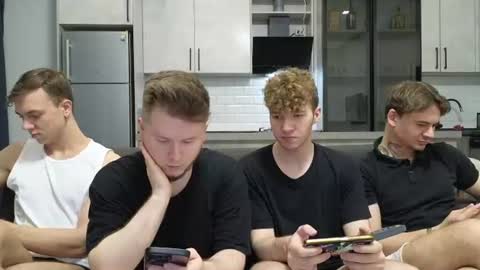 Snapshot of alexxx_d chatting on July 18, 8:34 pm AlexDimaIgor online show from July 18, 8:34 pm
