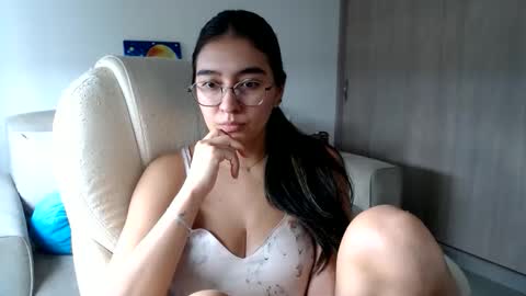alexyferrer1 online show from May 29, 1:53 pm