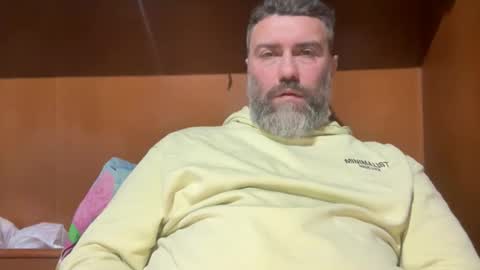 alfali online show from December 1, 7:41 pm