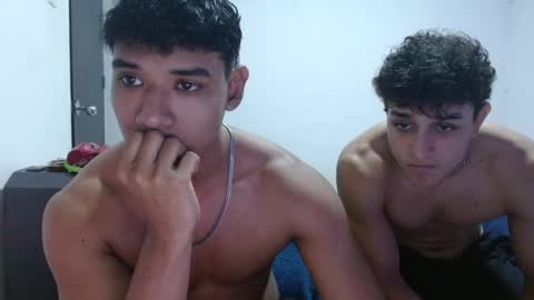 Snapshot of alfred_cantillo chatting on November 17, 6:08 am alfred_cantillo online show from November 17, 6:08 am