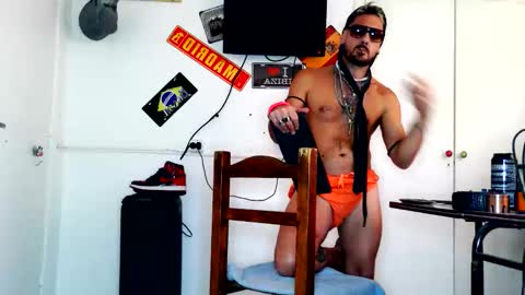 alfredopantuso online show from April 12, 7:08 pm