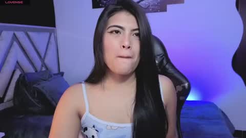 Snapshot of alfresii_rivera chatting on July 17, 11:53 pm Carolina Join The Fan Club online show from July 17, 11:53 pm