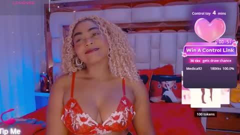 aliana_ross online show from March 6, 8:33 am