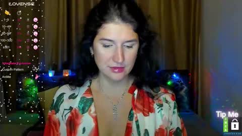 Alianna online show from December 5, 6:44 am