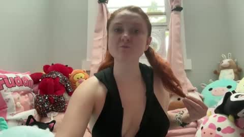 Snapshot of alibluee chatting on September 24, 1:25 pm alibluee online show from September 24, 1:25 pm