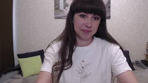 Snapshot of alice_59 chatting on July 18, 1:26 pm alice_59 online show from July 18, 1:26 pm