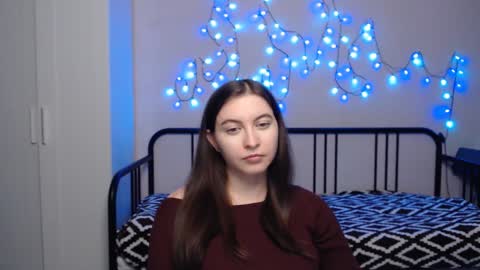 Alice online show from December 27, 9:32 pm