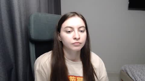 Alice online show from February 8, 9:36 pm