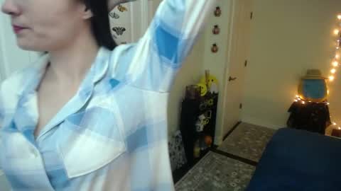 Alice Asks online show from April 11, 5:56 am