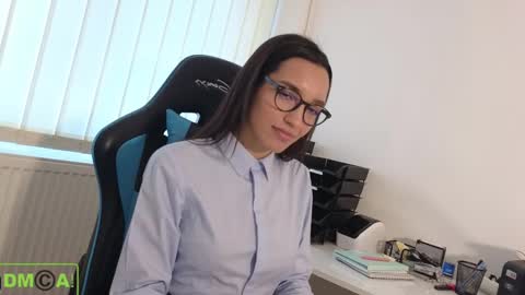 A R Y A  T I A online show from February 23, 2:04 pm