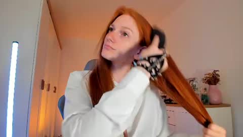 Hello im Alice online show from July 10, 1:14 pm